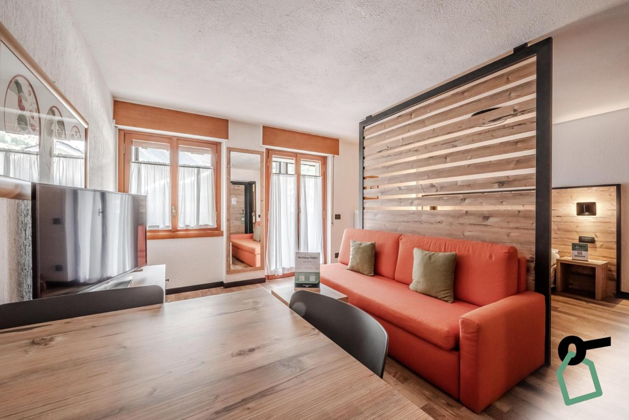 Hotiday Apartment Collection - La Thuile Bagian luar foto