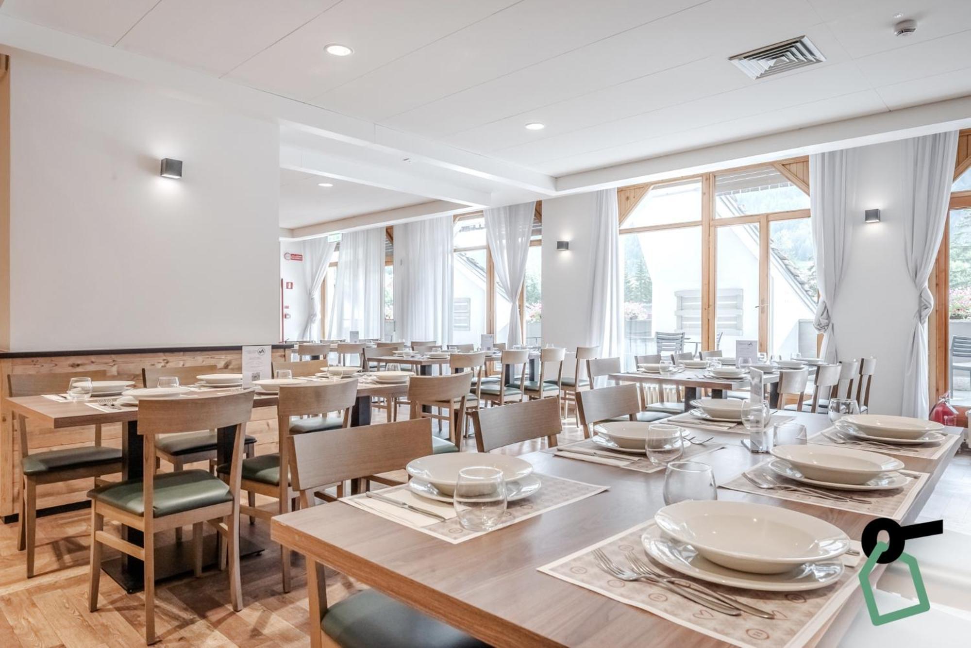 Hotiday Apartment Collection - La Thuile Bagian luar foto