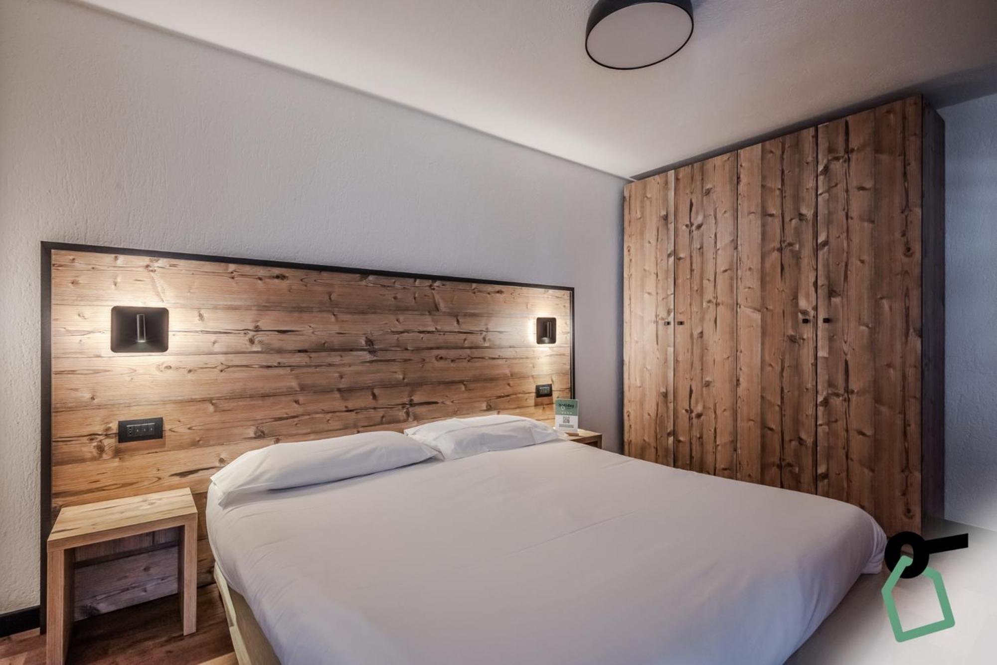 Hotiday Apartment Collection - La Thuile Bagian luar foto